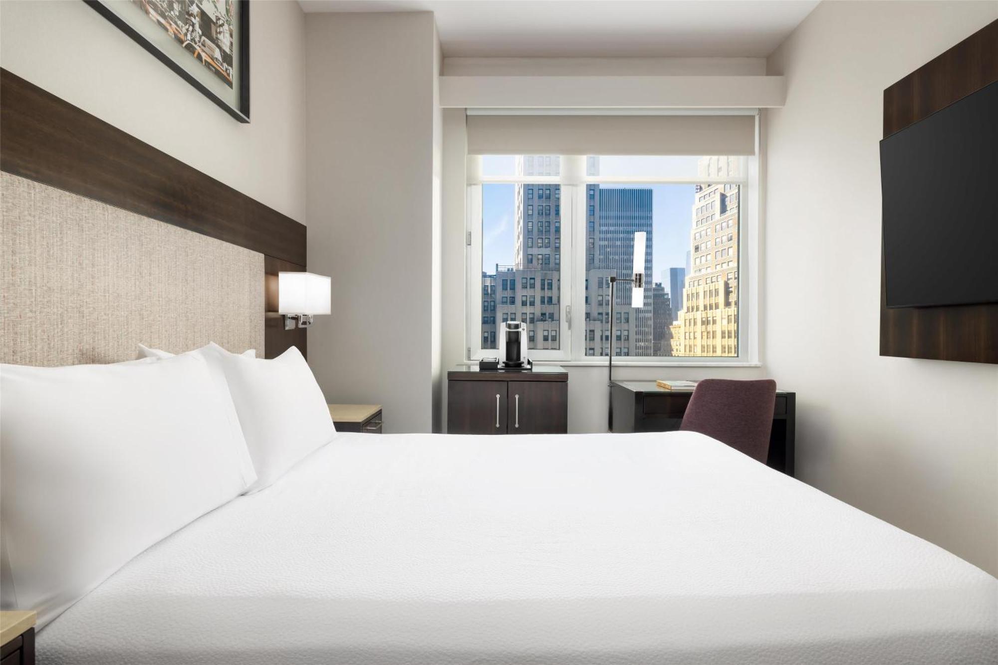 Hilton Garden Times Square Hotel