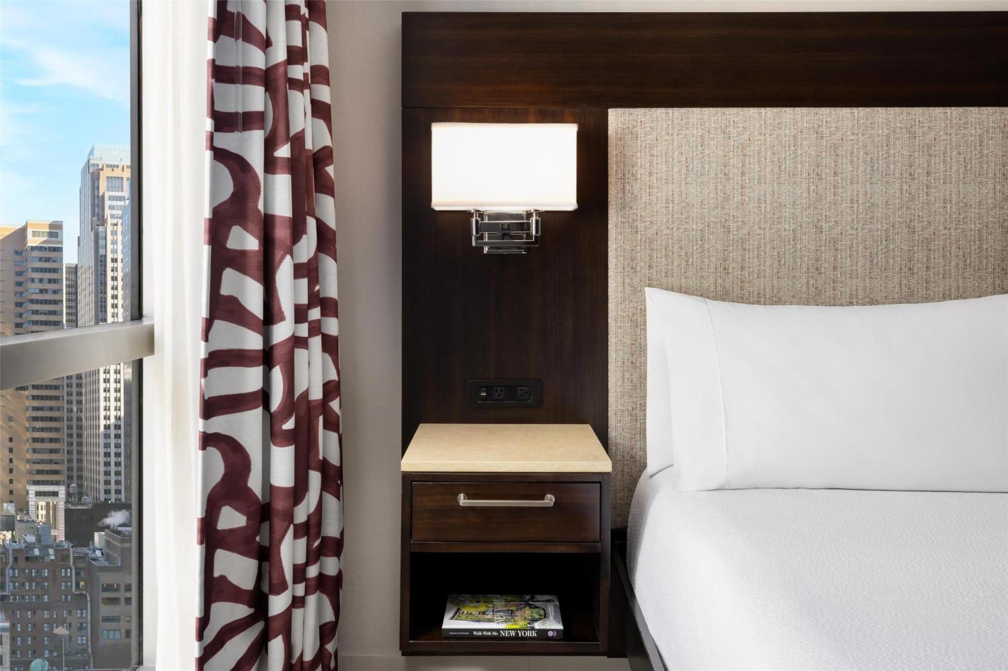 Hotel Hilton Garden Times Square 3*